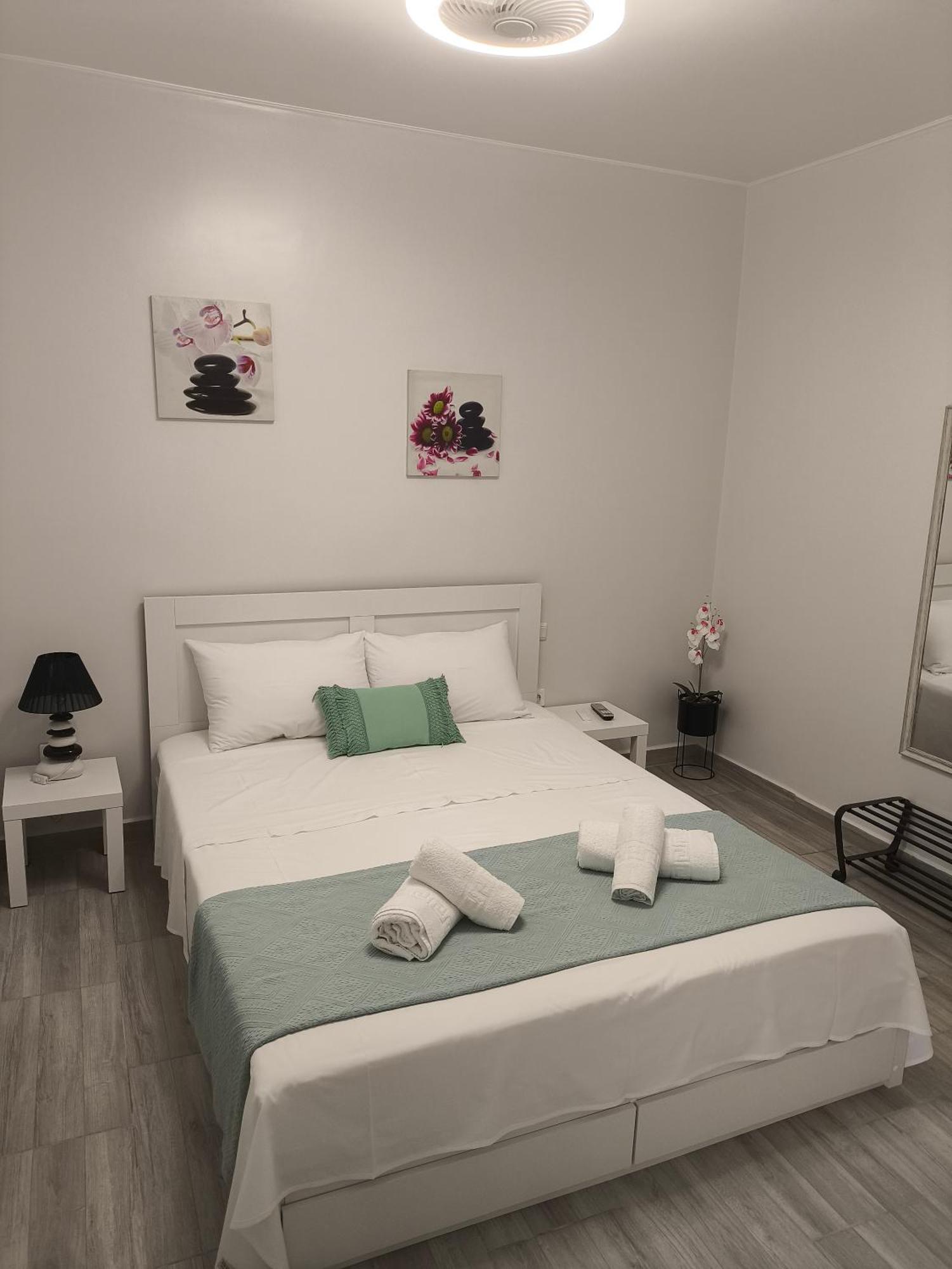Apartment Patra Greece Room photo